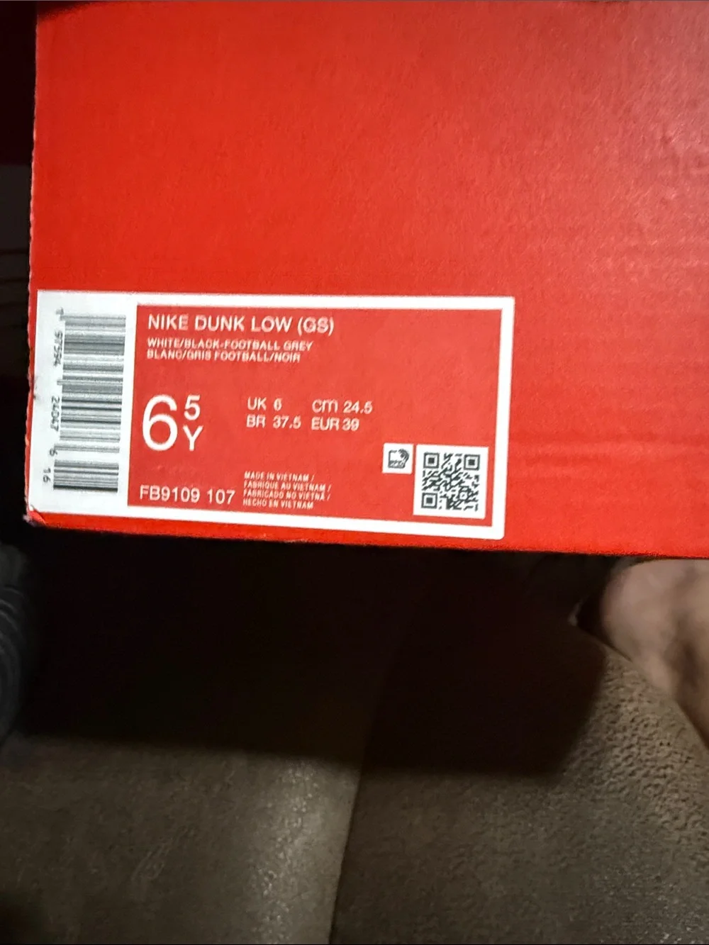 Nike Dunk Low (GS) 6.5 Y